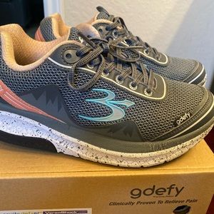 Women’s GDEFY walking shoes